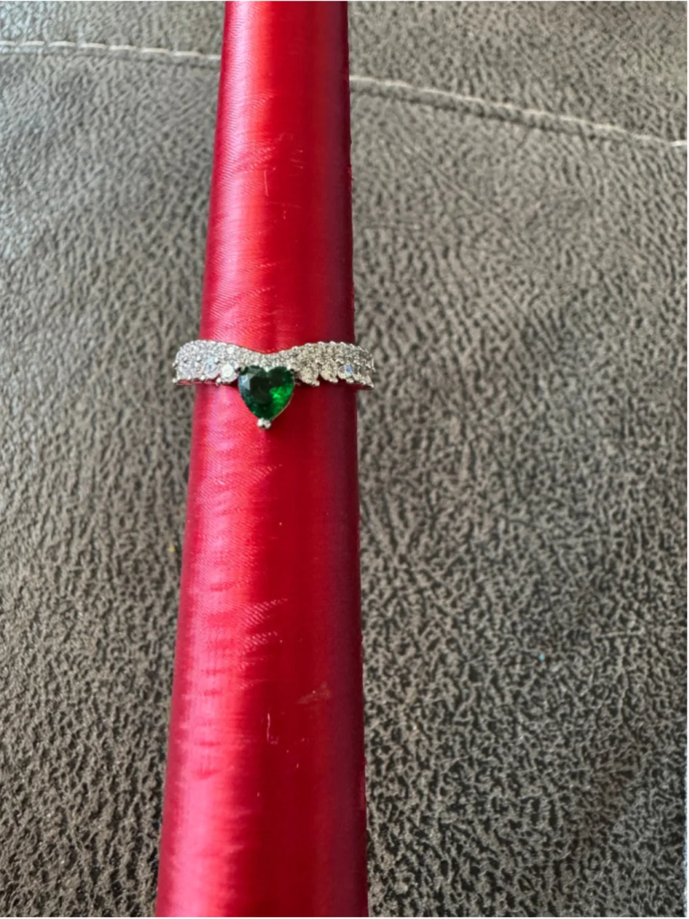 Moissanite Silver Green Heart Ring, Size 7, Adjustable- Brand New - Picture 1 of 4
